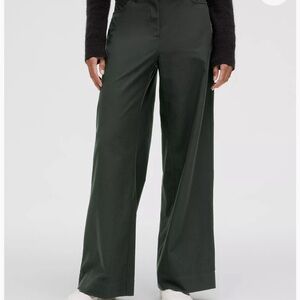 Lululemon City Sleek Wide Leg pant, black size 27